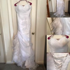 Wedding dress